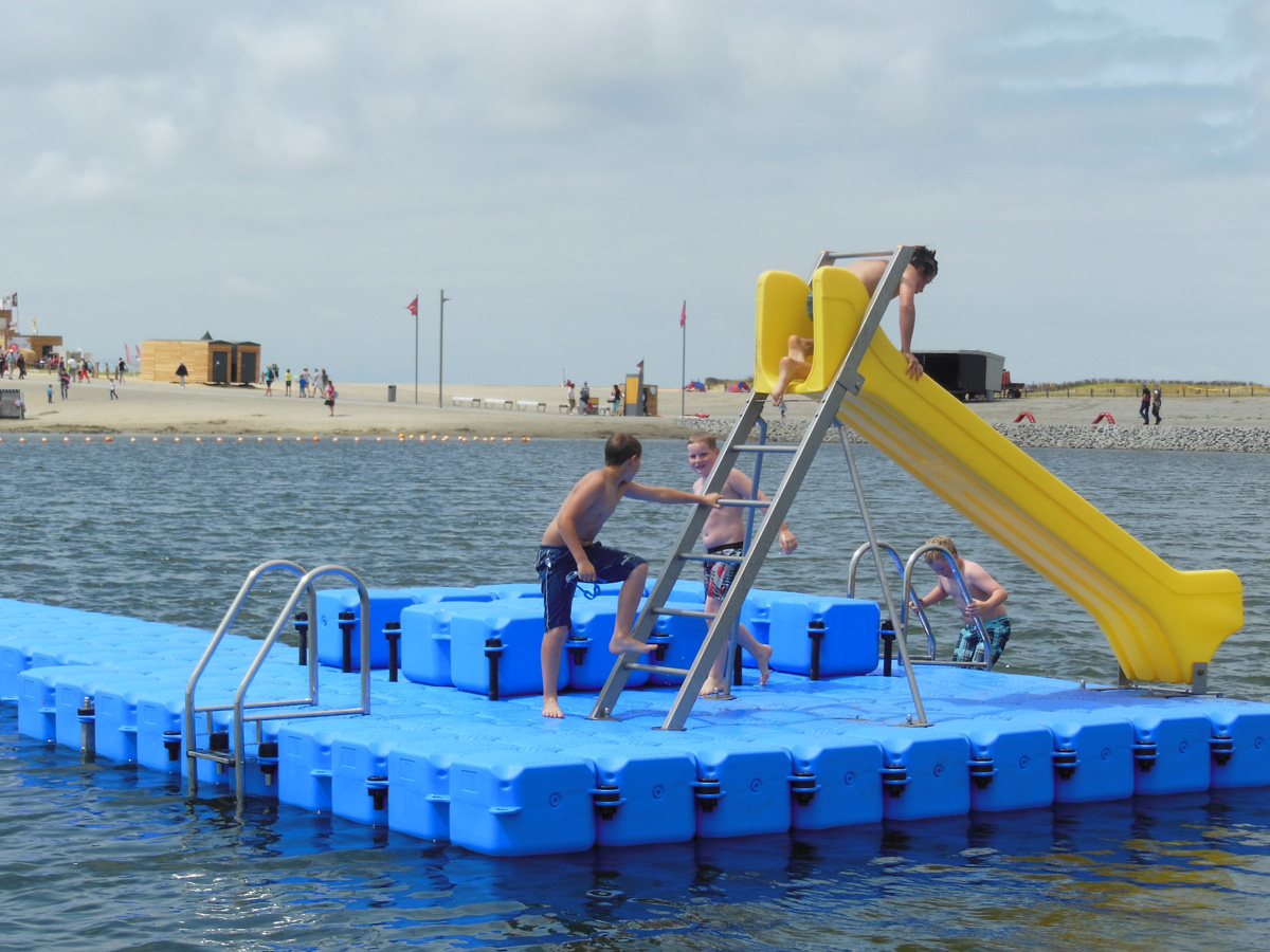 rent a float Ponton News